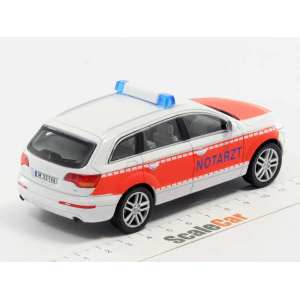 1/43 Audi Q7 NOTARZT медицинская помощь