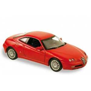 1/43 Alfa Romeo GTV 2003 красный