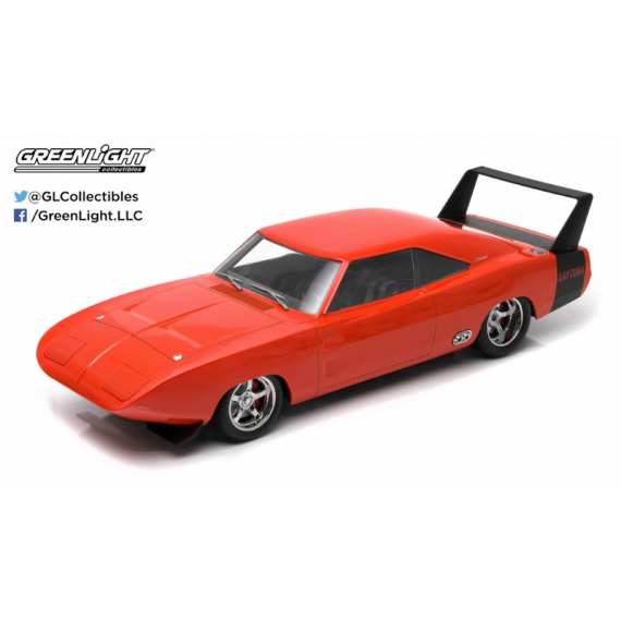 1/18 DODGE Charger Daytona 1969 Red with Black Rear Wing