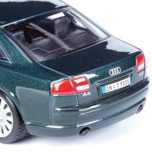 1/26 Audi A8 темно-зеленый металлик