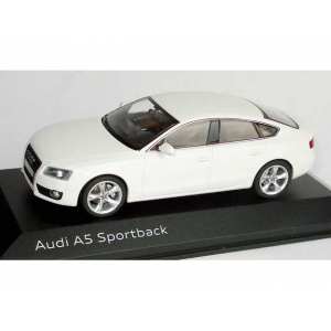 1/43 Audi A5 Sportback 3.2 FSI quattro ibisweiss
