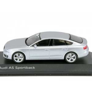1/43 Audi A5 Sportback 3.2 FSI quattro eissilbermet