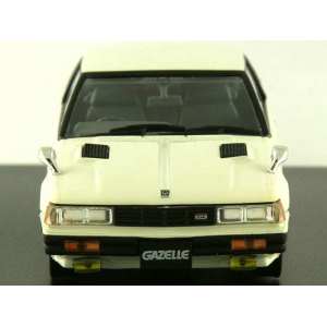 1/43 Nissan GAZELLE DOHC RS S110 1982 белый