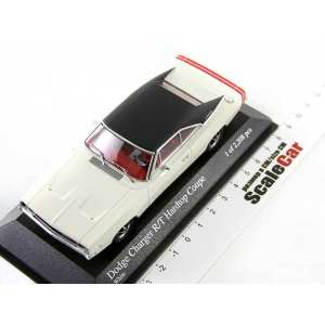 1/43 Dodge CHARGER HARDTOP COUPE 1968 WHITE