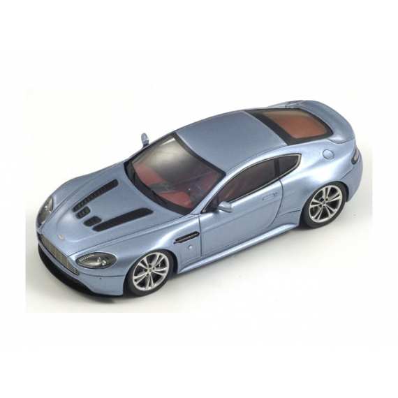 1/43 Aston Martin Vantage V12 2009
