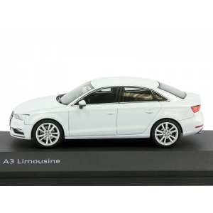 1/43 Audi A3 Limousine (8V) 2013 gletscher white met