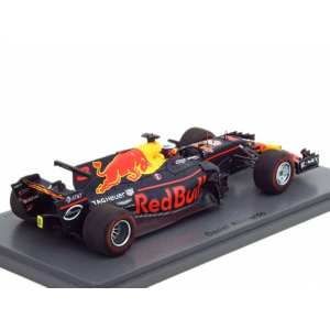 1/43 Red Bull Racing 3 победитель Azerbaijan GP 2017 TAG Heuer RB13 Daniel Ricciardo