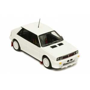 1/43 Lancia Delta HF Integrale 16V 1989 Rally Specs белый