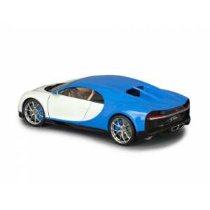 1/18 Bugatti Chiron голубой с белым