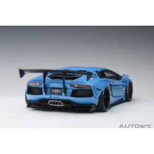1/18 Lamborghini Aventador LB Performance синий