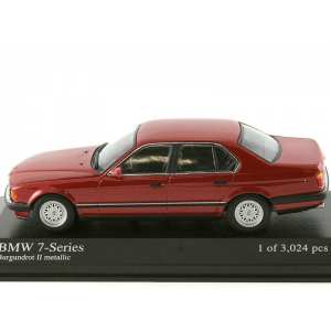 1/43 BMW 7-series E32 1986 red met