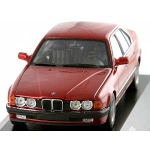 1/43 BMW 7-series E32 1986 red met