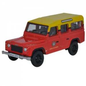 1/76 Land Rover Defender Wagon London Fire Brigade 2000