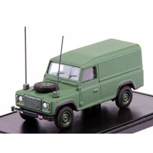 1/76 Land Rover Defender Military 1990