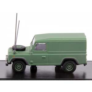 1/76 Land Rover Defender Military 1990