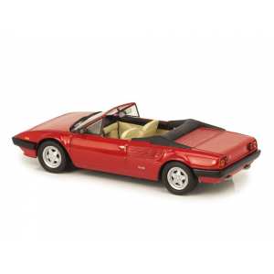 1/43 Ferrari Mondial Cabriolet Красный