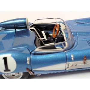 1/43 Chevrolet Corvette SS 1957 голубой