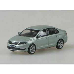 1/43 Škoda Rapid 2012 Arctic Green