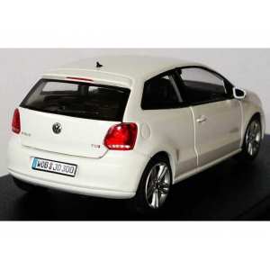 1/43 Volkswagen Polo V 2009 candyweiss