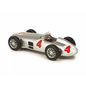 1/43 Mercedes Benz F1 W196R 4 J.M. Fangio чемпион 1954