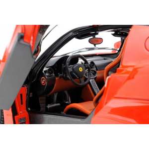 1/12 Ferrari Enzo (Rosso Scuderia)