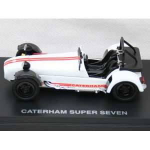 1/43 Caterham Super 7 White Cycle Fender
