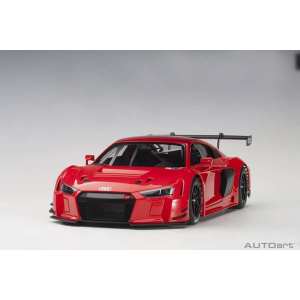 1/18 Audi R8 LMS plain body version красный