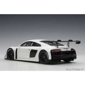 1/18 Audi R8 LMS plain body version белый