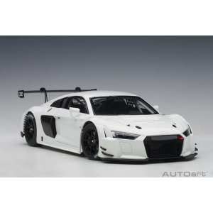 1/18 Audi R8 LMS plain body version белый