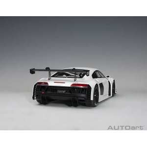 1/18 Audi R8 LMS plain body version белый