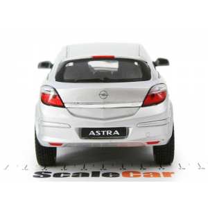 1/24 Opel Astra GTC 2005 (Astra H) серебристый