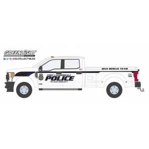 1/64 Ford F-350 Dually Fort Lauderdale Florida Police Department Dive Team 2019