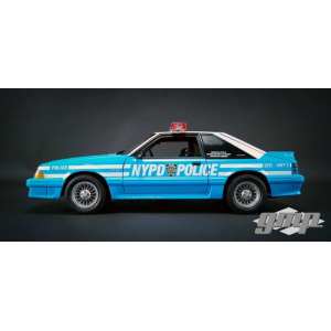 1/18 Ford Mustang GT New York City Police Department(NYPD) 1988 (производитель GMP)