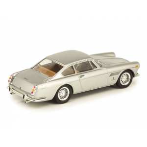 1/43 Ferrari 250 GTE 2+2 серебристый