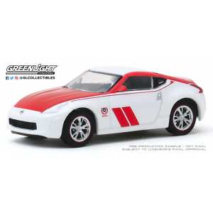 1/64 Nissan 370Z Coupe 50th Anniversary 2020 белый с красным