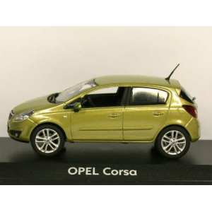 1/43 Opel Corsa D 5d зеленая