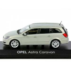 1/43 Opel Astra H Caravan 2004 papyrus желтый мет