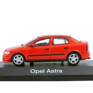 1/43 Opel Astra G 4d седан красный