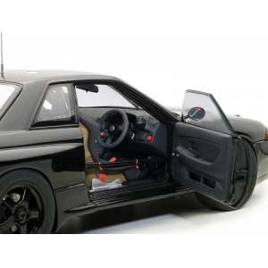 1/18 Nissan Skyline GT-R (R32) 1992 Plain body version черный