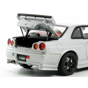 1/18 Nissan Nismo R34 GT-R Z-Tune серебристый