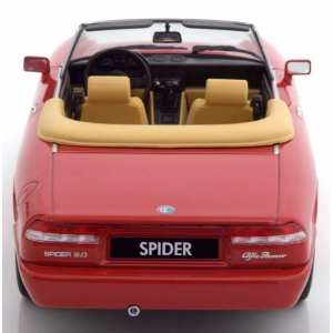 1/18 Alfa Romeo Spider 4 1990 красный