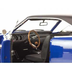 1/18 Dodge Charger из к/ф Кристина (автомобиль Дениса Гилдера) 1968 синий с черным