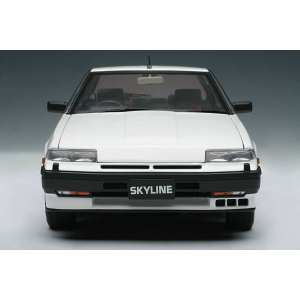 1/18 Nissan SKYLINE HARDTOP 2000 TURBO INTERCOOLER RS-X (DR30) (WHITE) 1984
