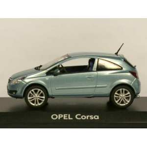 1/43 Opel Corsa D 3d голубая