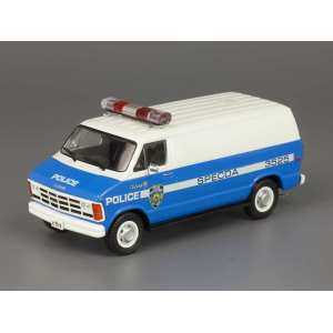 1/43 Dodge RAM B250 Van New York City Police Department (NYPD) Полиция Нью-Йорка 1987