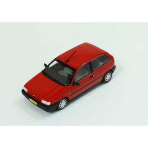 1/43 FIAT Tipo 3-Doors 1995 красный