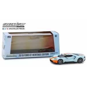 1/43 Ford GT Heritage Edition 2019 в расцветке Gulf Oil