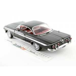 1/18 Chevrolet Impala Sport Coupe 1961 черный