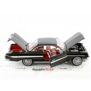 1/18 Chevrolet Impala Sport Coupe 1961 черный