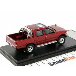 1/43 TOYOTA Hilux 4WD Pick Up SSR-X 1992 красный